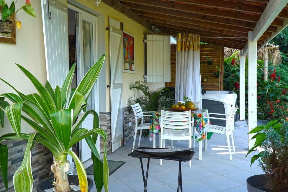 Residence Flores De Maria Le Marin エクステリア 写真